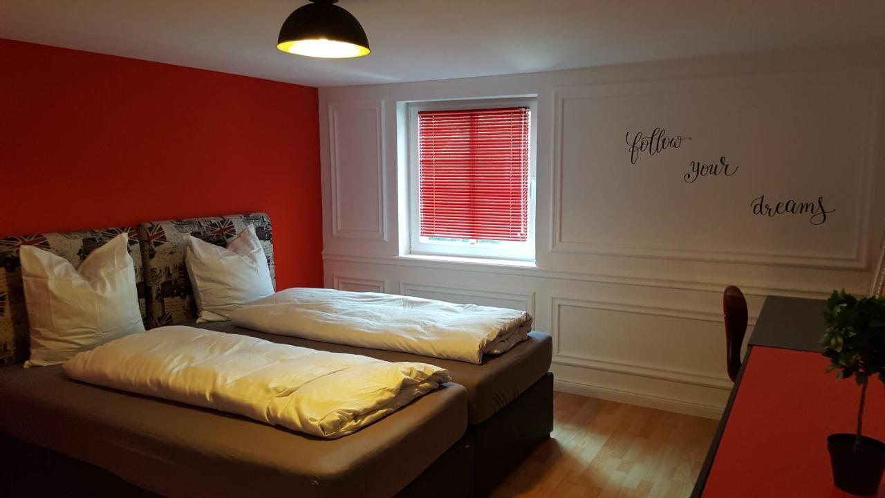 London Apartments Rheineck Bagian luar foto