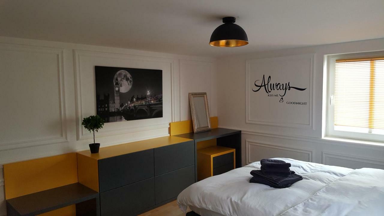 London Apartments Rheineck Bagian luar foto